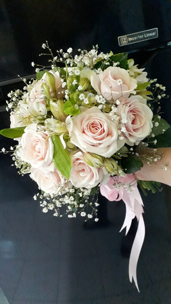 Hoa cưới Cầm Tay HC023